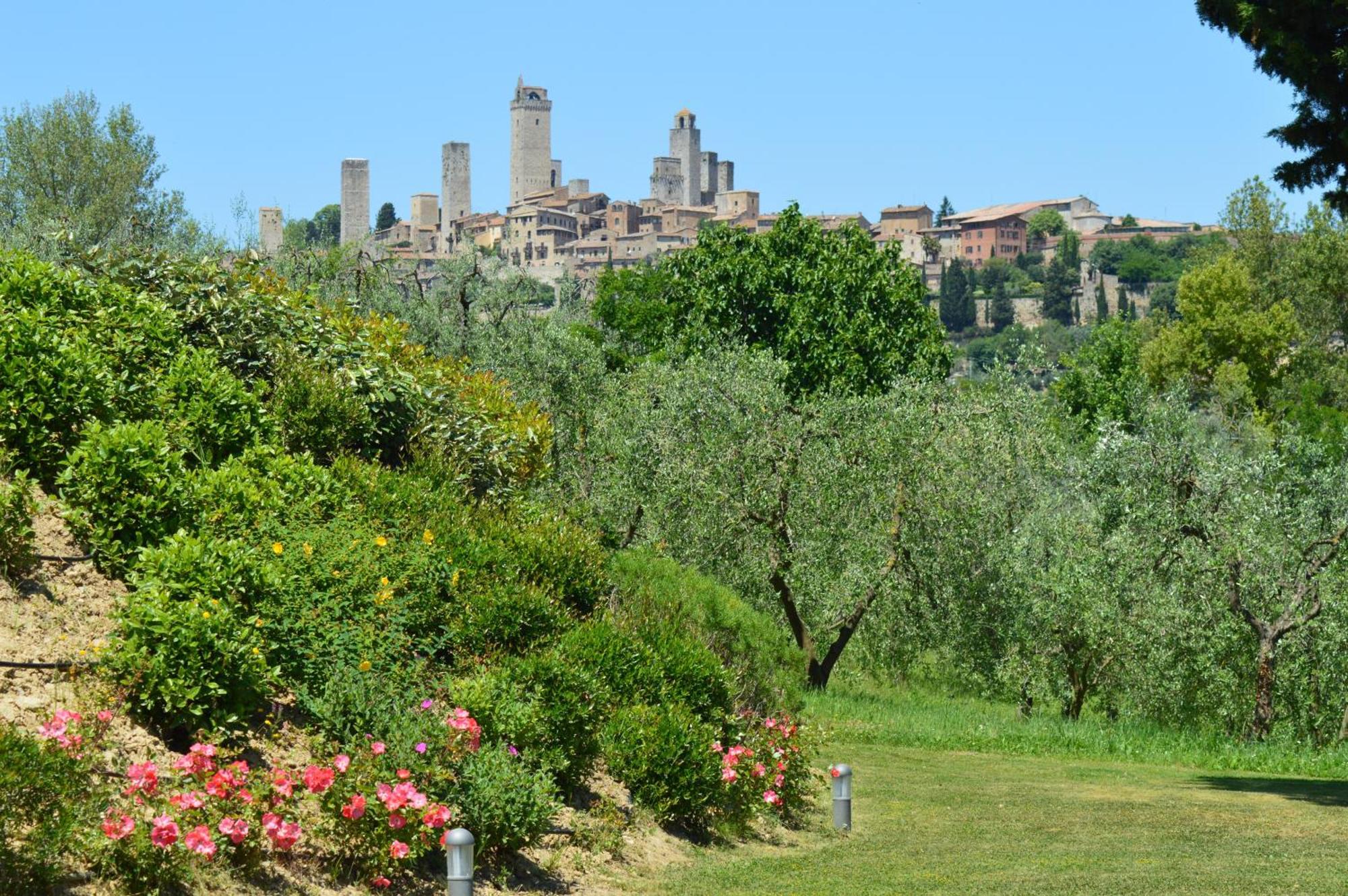 Tenuta Guardastelle - Agriturismo And Vineyard San Gimignano Bagian luar foto